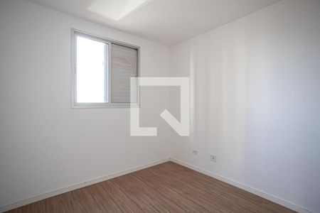 Apartamento à venda com 67m², 3 quartos e 1 vagaQuarto 2