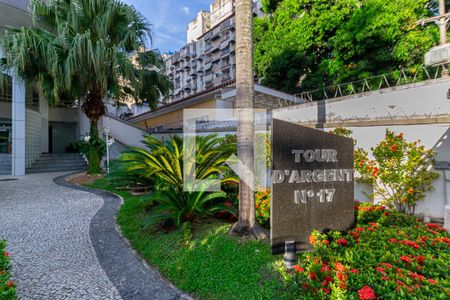 Apartamento à venda com 109m², 3 quartos e 1 vagaÁrea comum