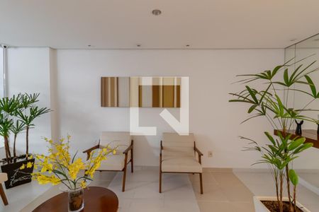 Apartamento à venda com 67m², 3 quartos e 1 vaga Apartamento à venda com 67m², 3 quartos e 1 vagaHall Social