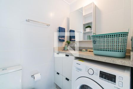 Banheiro Social/Lavanderia de kitnet/studio para alugar com 1 quarto, 21m² em Vila Clementino, São Paulo