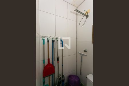 Apartamento à venda com 75m², 3 quartos e 2 vagas Apartamento à venda com 75m², 3 quartos e 2 vagasBanheiro de Serviço