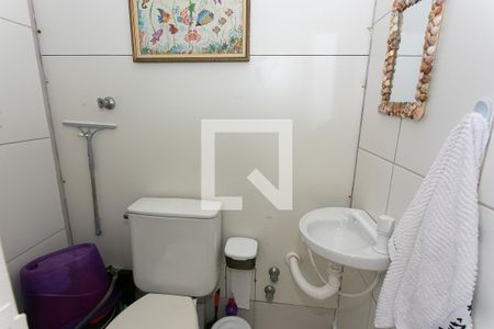 Apartamento à venda com 75m², 3 quartos e 2 vagas Apartamento à venda com 75m², 3 quartos e 2 vagasBanheiro de Serviço