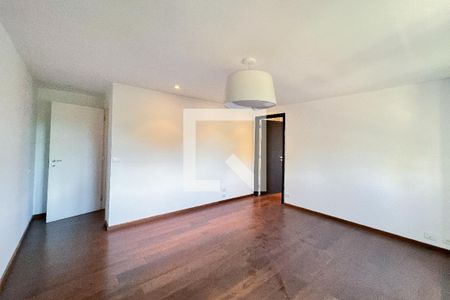 Apartamento à venda com 405m², 5 quartos e 4 vagasSuíte 4