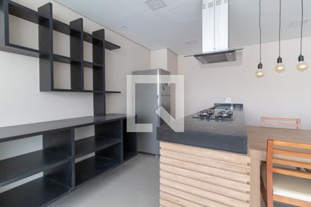 Apartamento para alugar com 50m², 2 quartos e 1 vaga Apartamento para alugar com 50m², 2 quartos e 1 vagaÁrea comum - Salão de festas