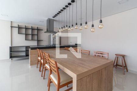 Apartamento para alugar com 50m², 2 quartos e 1 vaga Apartamento para alugar com 50m², 2 quartos e 1 vagaÁrea comum - Salão de festas