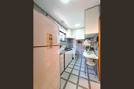 Casa de condomínio à venda com 103m², 2 quartos e 1 vaga Casa de condomínio à venda com 103m², 2 quartos e 1 vagaCozinha