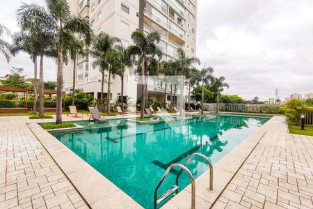 Apartamento à venda com 150m², 2 quartos e 2 vagas Apartamento à venda com 150m², 2 quartos e 2 vagasÁrea Comum - Piscina