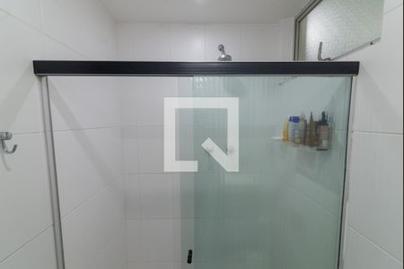 Apartamento à venda com 100m², 3 quartos e 2 vagas Apartamento à venda com 100m², 3 quartos e 2 vagasBanheiro da Suíte