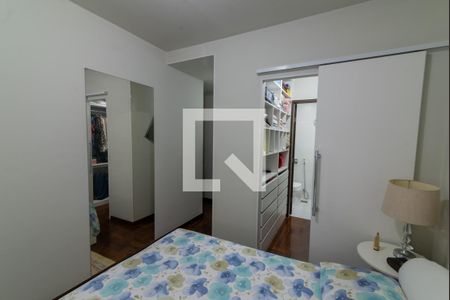 Apartamento à venda com 100m², 3 quartos e 2 vagas Apartamento à venda com 100m², 3 quartos e 2 vagasSuíte