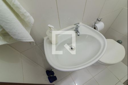 Apartamento à venda com 100m², 3 quartos e 2 vagas Apartamento à venda com 100m², 3 quartos e 2 vagasBanheiro de Serviço