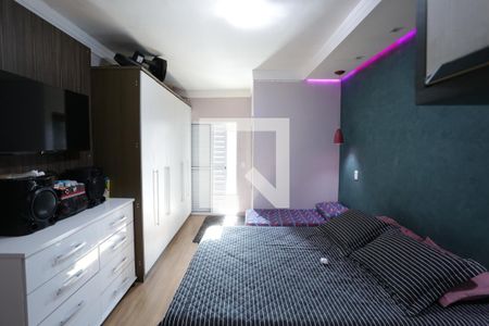 Casa à venda com 84m², 2 quartos e 2 vagasSuíte 2