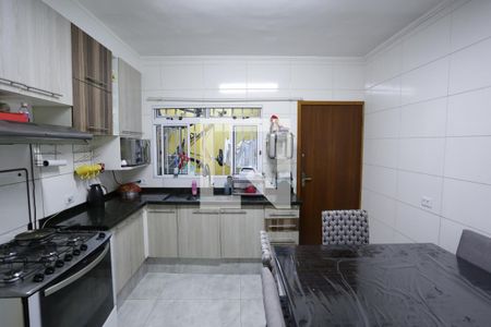 Casa à venda com 84m², 2 quartos e 2 vagasCozinha