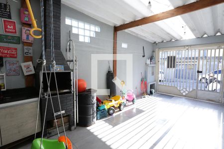 Casa à venda com 84m², 2 quartos e 2 vagasChurrasqueira - Garagem