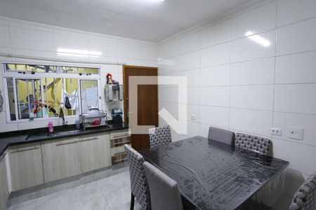 Casa à venda com 84m², 2 quartos e 2 vagasCozinha
