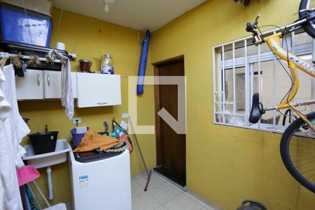 Casa à venda com 84m², 2 quartos e 2 vagasÁrea de Serviço