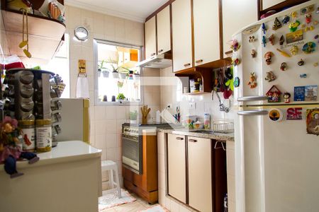 Apartamento à venda com 57m², 2 quartos e 1 vaga Apartamento à venda com 57m², 2 quartos e 1 vagaCozinha