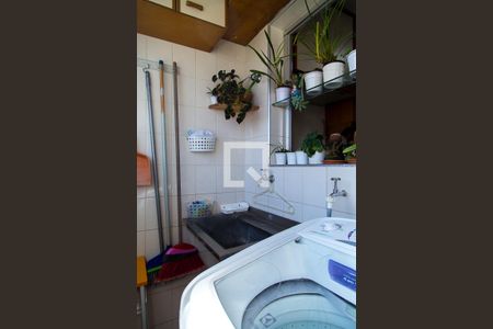 Apartamento à venda com 57m², 2 quartos e 1 vaga Apartamento à venda com 57m², 2 quartos e 1 vagaÁrea de Serviço