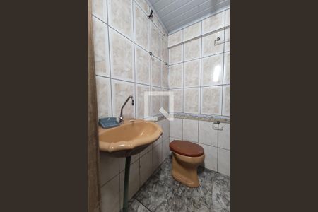 Casa para alugar com 110m², 2 quartos e 1 vaga Casa para alugar com 110m², 2 quartos e 1 vagaBanheiro 2