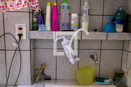 Casa à venda com 146m², 3 quartos e 2 vagas Casa à venda com 146m², 3 quartos e 2 vagasÁrea de Serviço - Torneiras