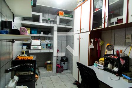 Casa à venda com 146m², 3 quartos e 2 vagas Casa à venda com 146m², 3 quartos e 2 vagasQuarto de Serviço