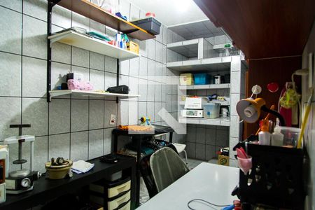 Casa à venda com 146m², 3 quartos e 2 vagas Casa à venda com 146m², 3 quartos e 2 vagasQuarto de Serviço