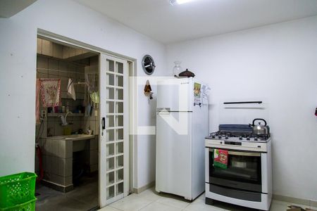 Casa à venda com 146m², 3 quartos e 2 vagas Casa à venda com 146m², 3 quartos e 2 vagasCozinha