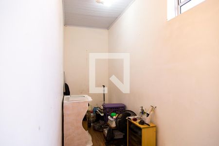 Casa à venda com 146m², 3 quartos e 2 vagas Casa à venda com 146m², 3 quartos e 2 vagasCloset