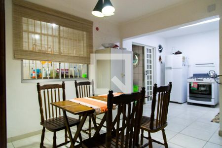 Casa à venda com 146m², 3 quartos e 2 vagas Casa à venda com 146m², 3 quartos e 2 vagasSala de Almoço