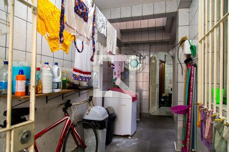 Casa à venda com 146m², 3 quartos e 2 vagas Casa à venda com 146m², 3 quartos e 2 vagasÁrea de Serviço