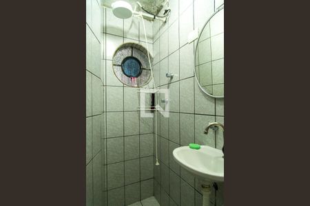 Casa à venda com 146m², 3 quartos e 2 vagas Casa à venda com 146m², 3 quartos e 2 vagasBanheiro de Serviço