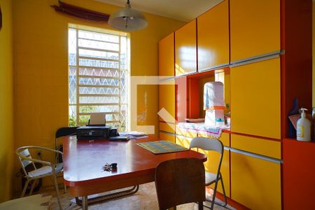 Casa à venda com 370m², 5 quartos e 5 vagasCozinha