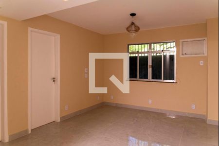 Sala de apartamento para alugar com 2 quartos, 35m² em Centro, Nova Iguaçu
