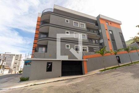 Apartamento à venda com 56m², 2 quartos e 1 vaga Apartamento à venda com 56m², 2 quartos e 1 vagaFachada