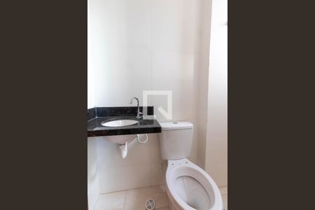 Apartamento à venda com 56m², 2 quartos e 1 vaga Apartamento à venda com 56m², 2 quartos e 1 vagaBanheiro da Suíte 1