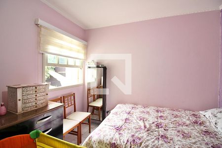 Casa à venda com 216m², 3 quartos e 2 vagasQuarto 3