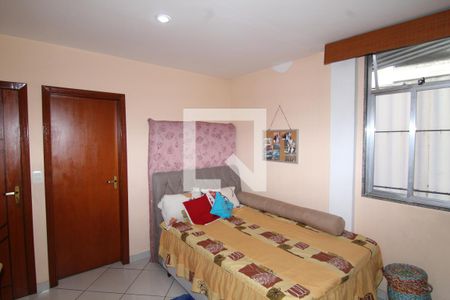 Casa à venda com 277m², 3 quartos e 2 vagasSuíte 2