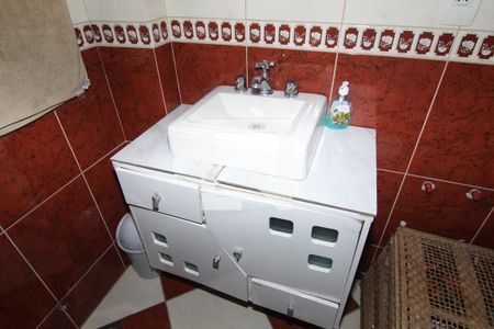 Casa à venda com 277m², 3 quartos e 2 vagasBanheiro da Suíte 2