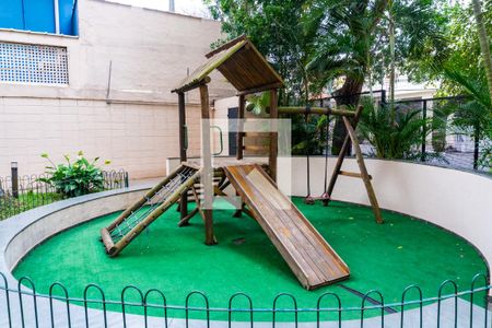 Apartamento à venda com 63m², 2 quartos e 1 vaga Apartamento à venda com 63m², 2 quartos e 1 vagaÁrea Comum - Playground