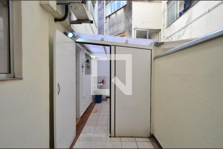 Apartamento à venda com 80m², 2 quartos e sem vagaÁrea de Serviço