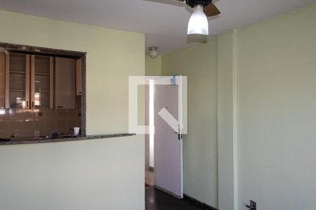 Sala de apartamento para alugar com 2 quartos, 50m² em Campo Grande, Rio de Janeiro