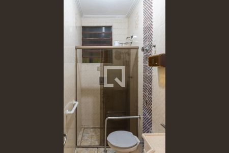 Casa à venda com 193m², 6 quartos e 2 vagas Casa à venda com 193m², 6 quartos e 2 vagasBanheiro