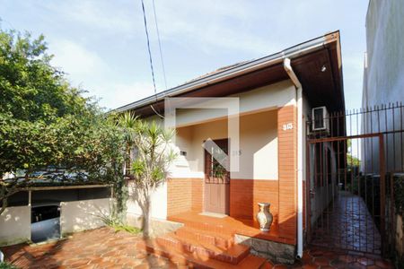 Casa à venda com 110m², 3 quartos e 1 vagaFachada