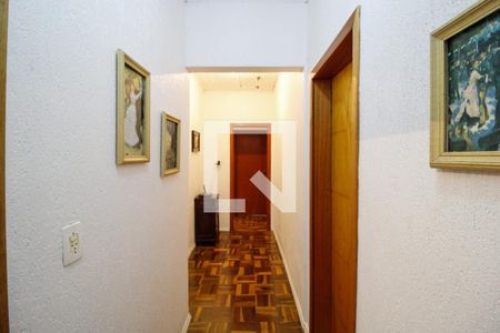 Casa à venda com 110m², 3 quartos e 1 vagaCorredor