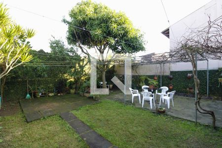 Casa à venda com 110m², 3 quartos e 1 vagaQuintal