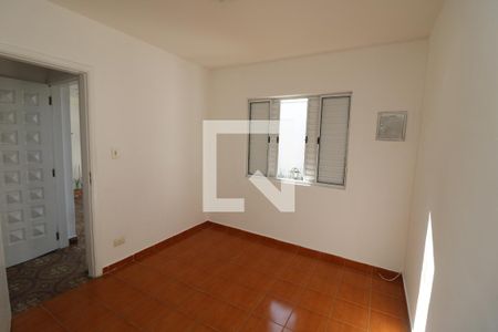 Quarto de casa para alugar com 2 quartos, 69m² em Vila Santa Clara, São Paulo