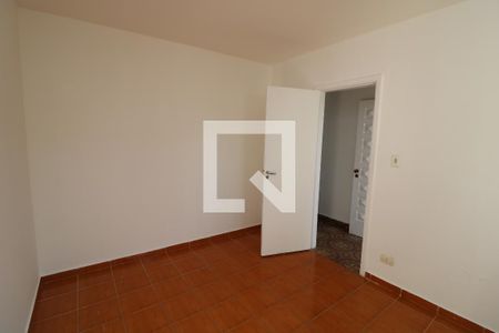 Quarto de casa para alugar com 2 quartos, 69m² em Vila Santa Clara, São Paulo