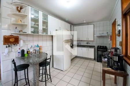 Casa de condomínio à venda com 150m², 3 quartos e 2 vagasCozinha e Área de Serviço