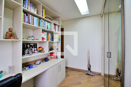 Apartamento à venda com 98m², 3 quartos e 2 vagasQuarto 2