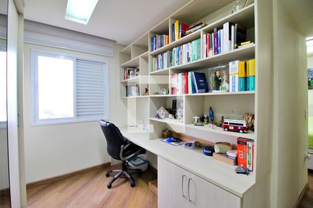 Apartamento à venda com 98m², 3 quartos e 2 vagasQuarto 2