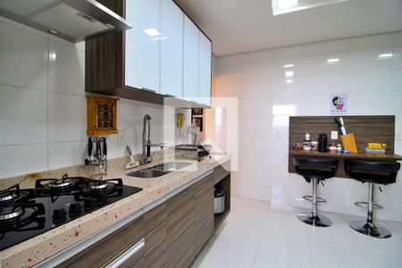 Apartamento à venda com 98m², 3 quartos e 2 vagasCozinha